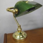 655 8718 TABLE LAMP